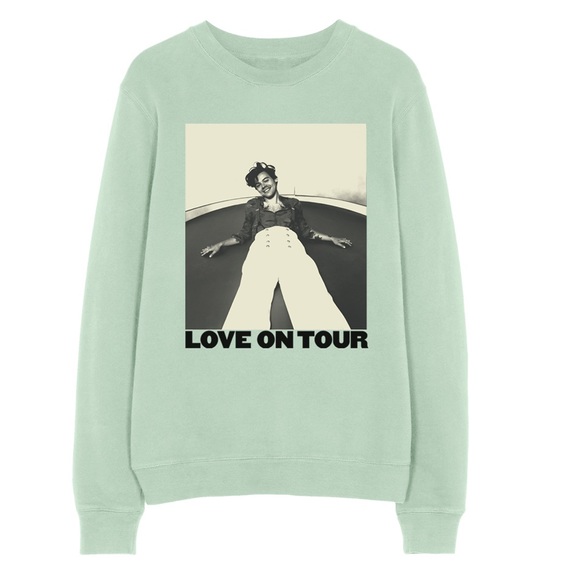 Tops - Harry Styles Love on Tour Sweatshirt NWOT*** XXL